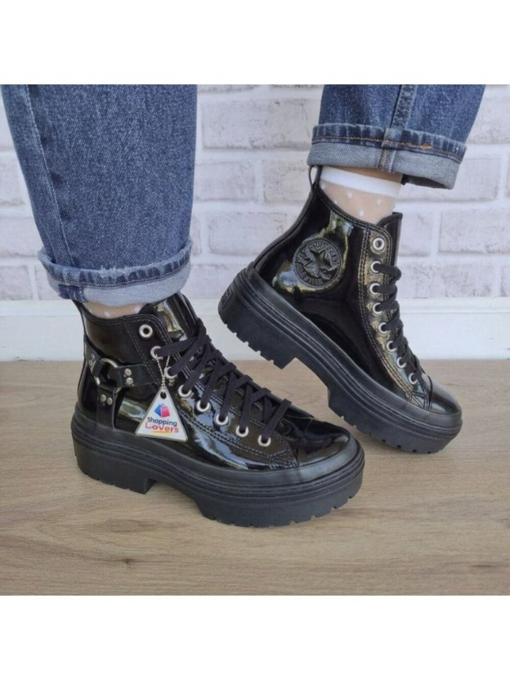 ⭐Converse Lugged Heel Platform Patent Leather Sz 9.5 Women's shoes Black A15662C